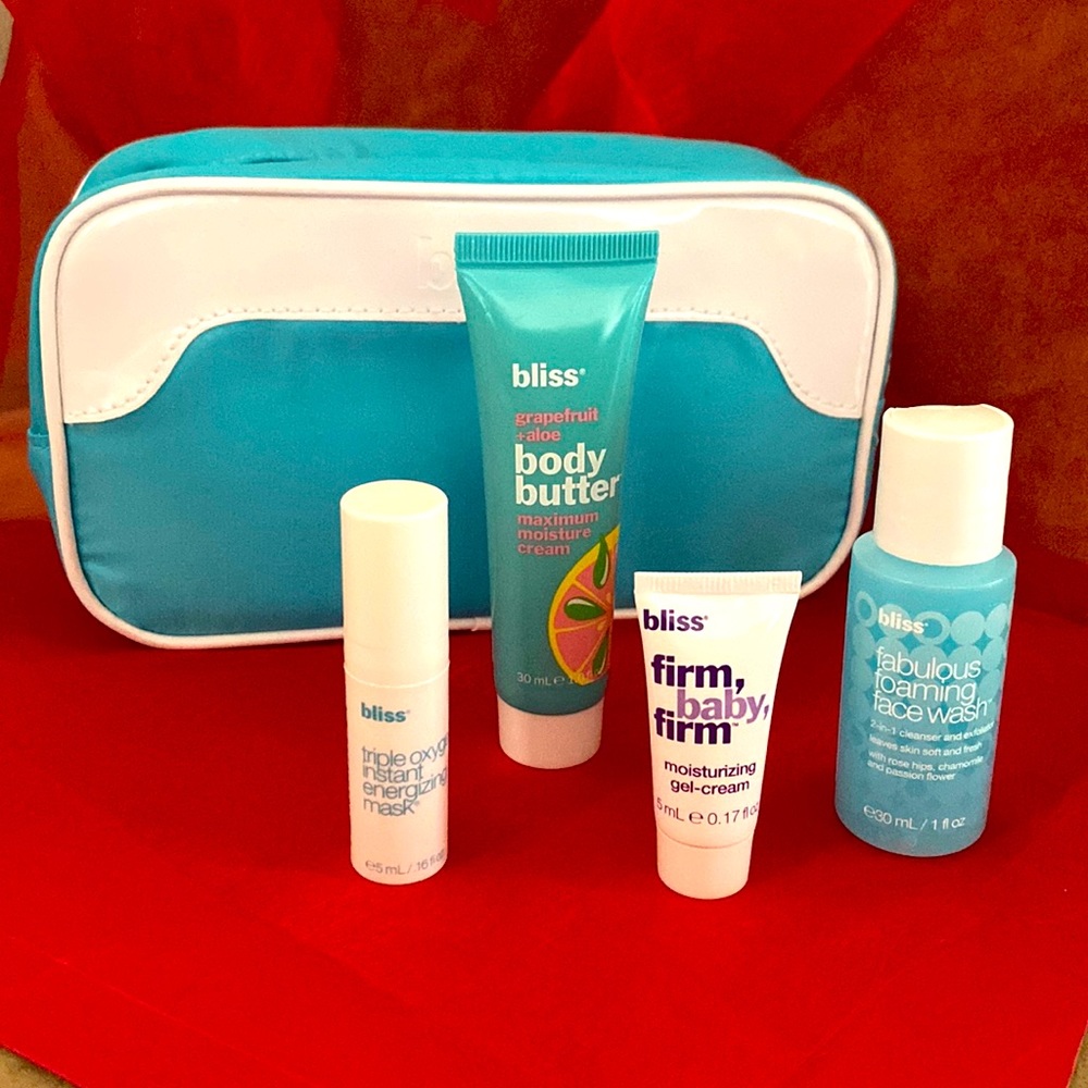 Bliss Skincare Set with Travel Cosmetic Case